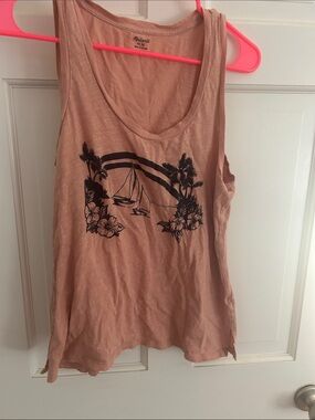 Madewell Women's Dusty Rose Graphic Tank with Black Sailboat Print